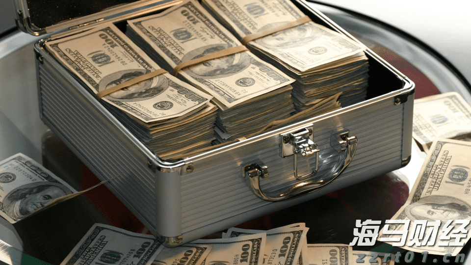 保证完美姿态、毫秒级精度完成检阅，详解远程火炮方队高超驾驶技术