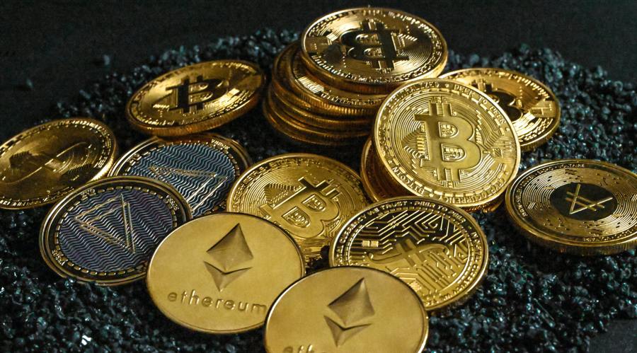 美银最新调查：创纪录比例基金经理认定美股已“太贵”！