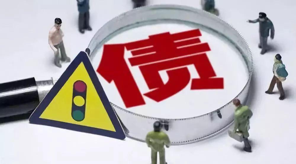 高考首日暖意浓：九十分钟跨区骑行 保温桶盛满母爱