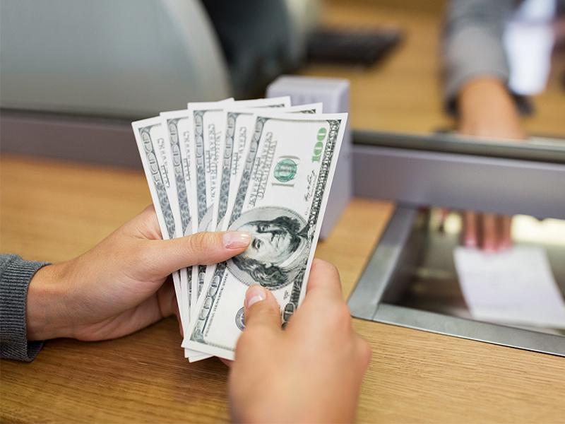 给境外间谍当“线人”后欲公考“上岸”，最终倒在审查这一关……